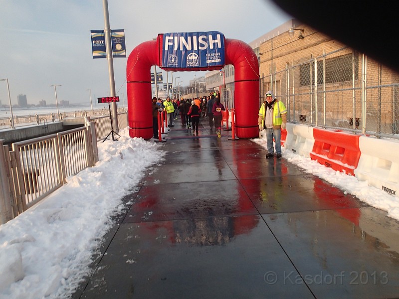 2014 Autoshow Shuffle 5K 142.JPG - 2014 Autoshow Shuffle 5K in Detroit Michigan. A cold day along the river, but accompanied by a great sunrise! Out and back on the River Greenway.